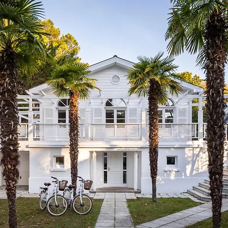 Maison Blanche, Arenal