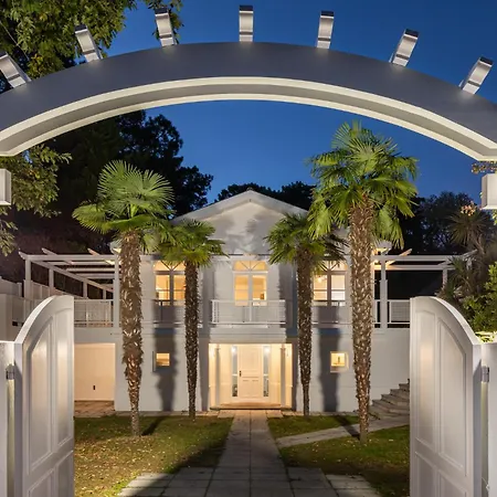 Maison Blanche, Arenal *