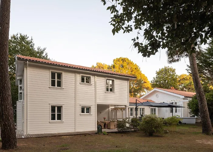 Maison Blanche, Arenal Casa de Férias *