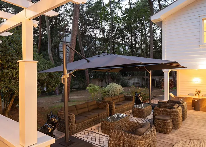 Maison Blanche, Arenal Casa de Férias *